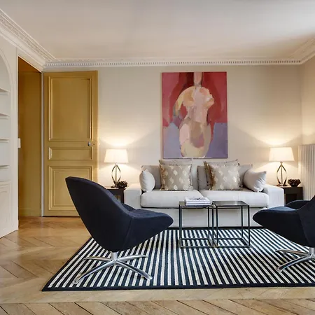 Louvre Design דירה *